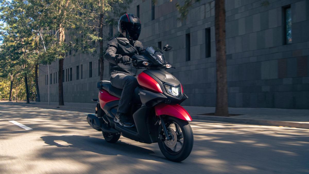 Nouveau Scooter d’Entrée de Gamme RayZR