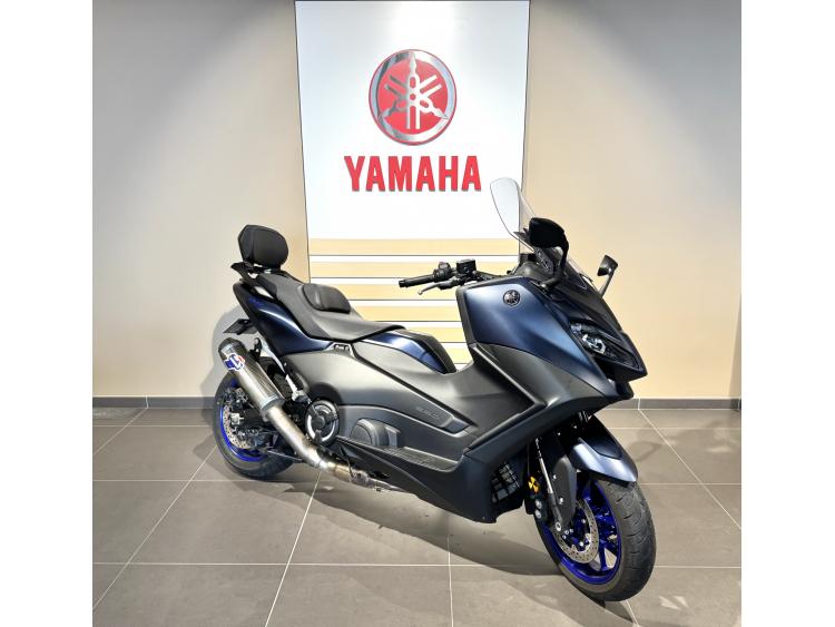 YAMAHA TMAX 560