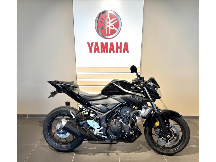 YAMAHA MT-03
