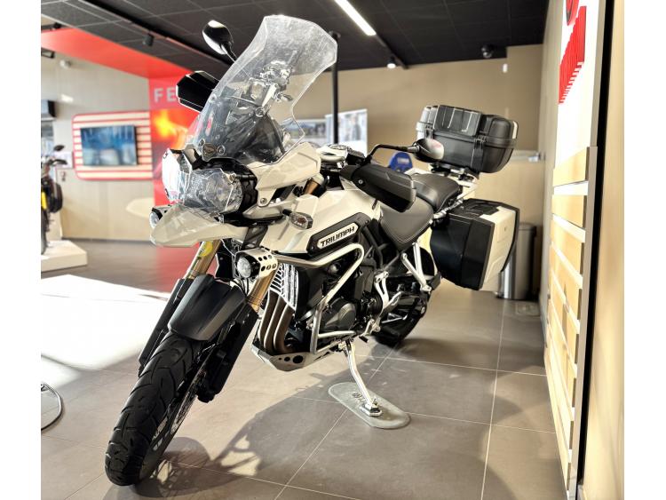 TRIUMPH TIGER 1200 EXPLORER
