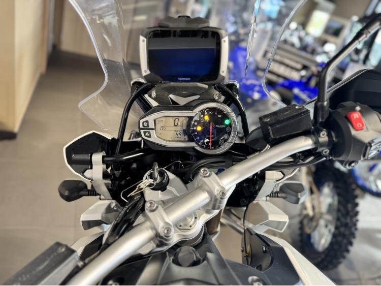 TRIUMPH TIGER 1200 EXPLORER