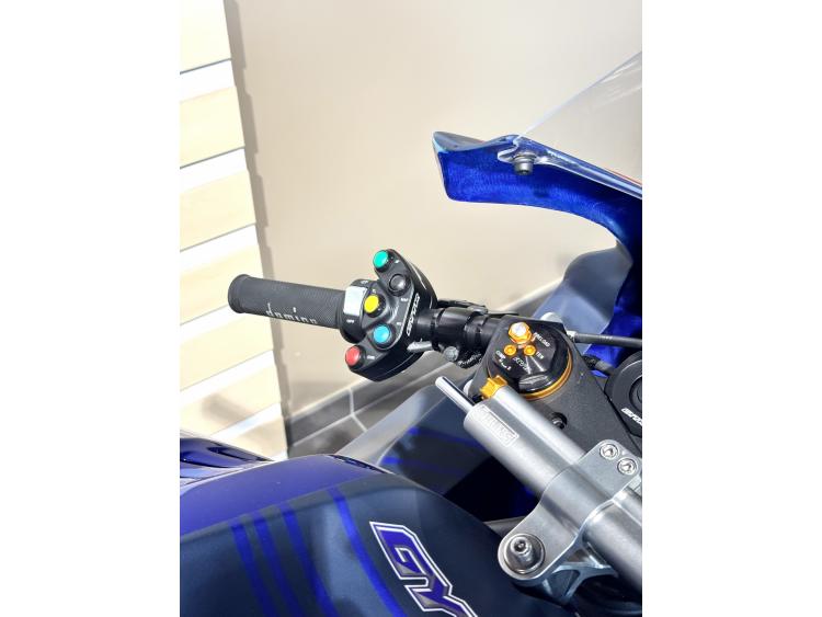 YAMAHA YZF-R6 GYTR