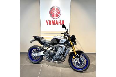YAMAHA MT-09 SP